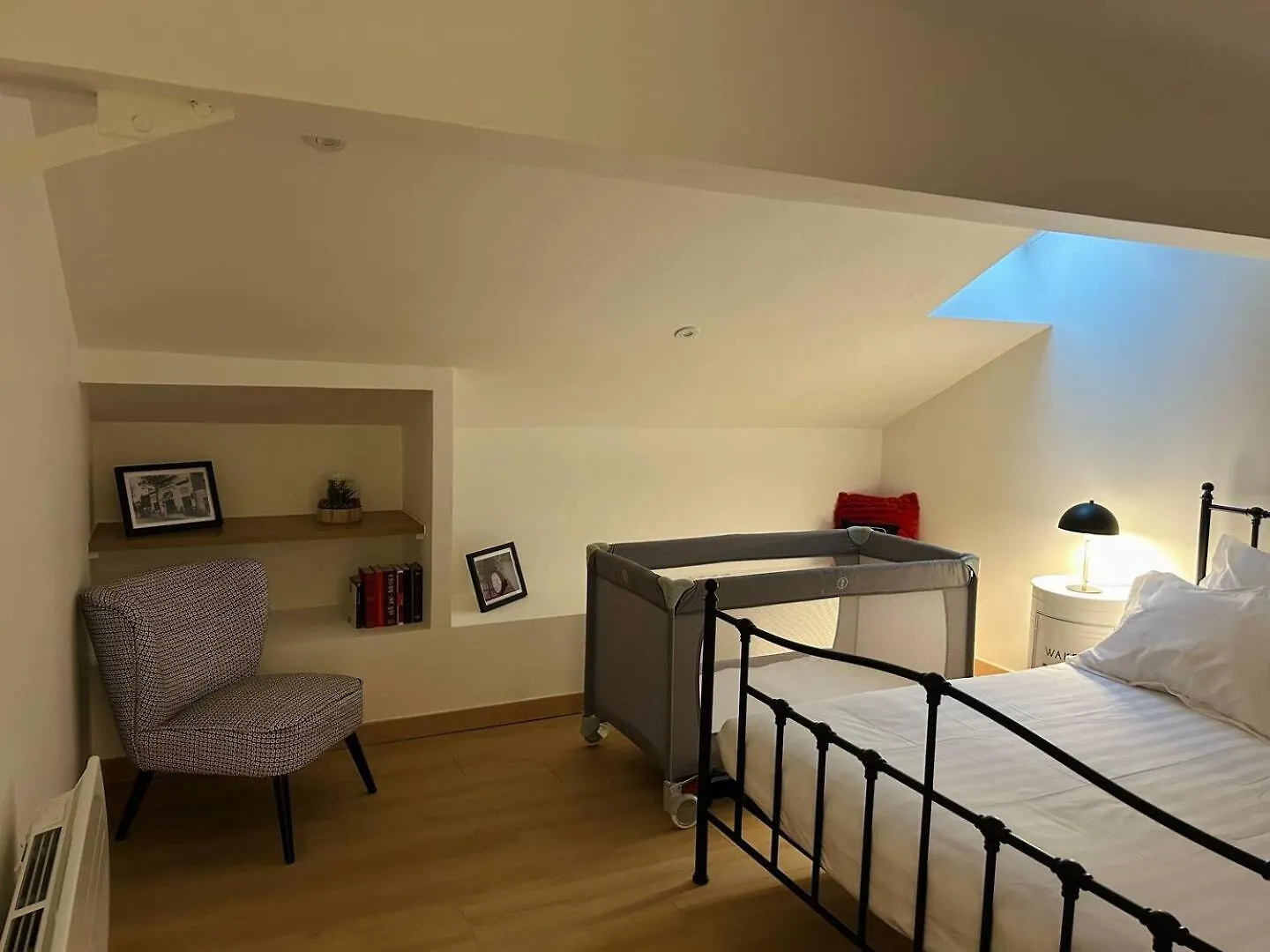 Apartment Loft Rosalie - Le Meridien A Charbonniere Les Bains - Parking - Netflix - Wifi Charbonnieres-les-Bains France