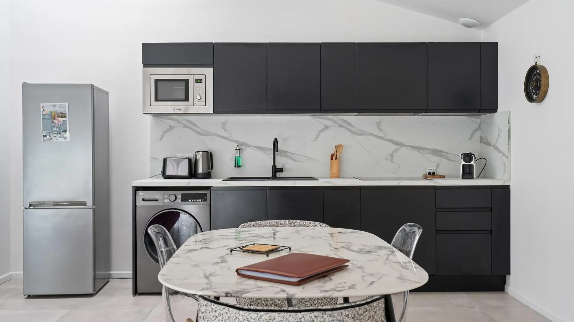 Loft Rosalie - Le Meridien A Charbonniere Les Bains - Parking - Netflix - Wifi Charbonnieres-les-Bains 0*,